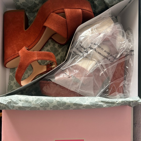 NEW Kate Spade Grace Platform Sandals - Picture 3 of 4